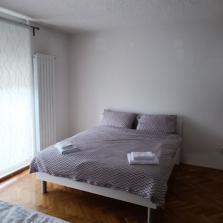 Luka Apartment ซาเกร็บ ภายนอก รูปภาพ